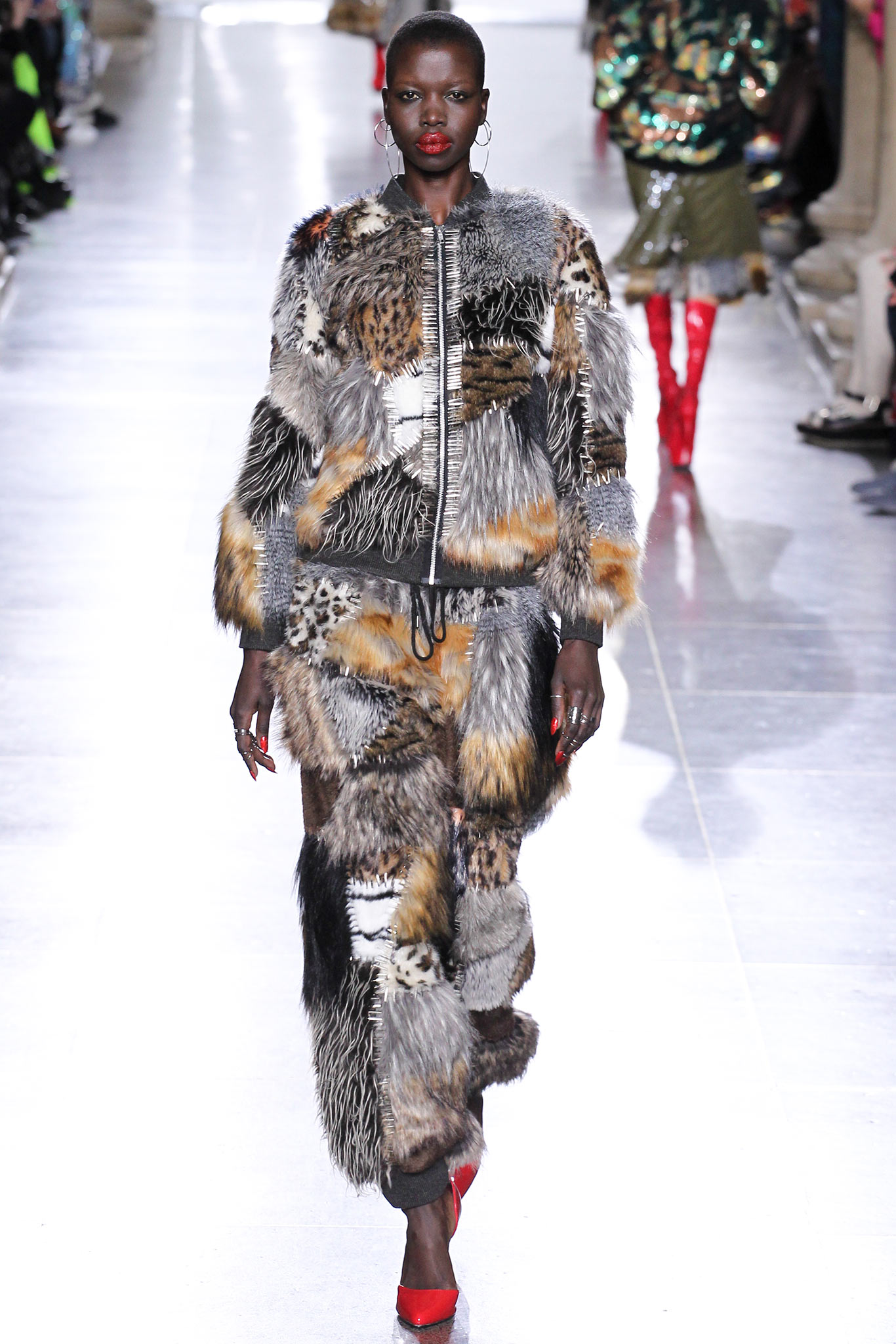 multi fur long-sleeve collared fitted zippered jacket