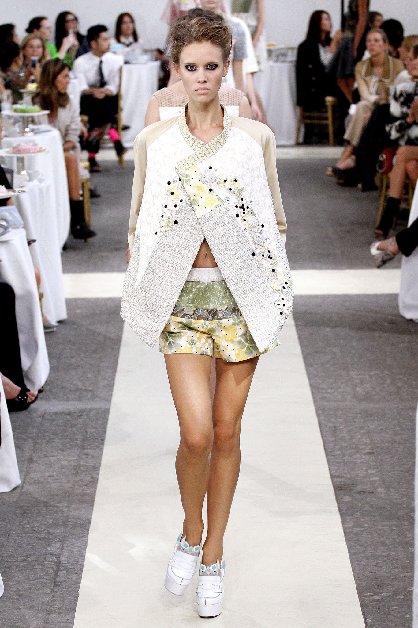 beige cotton long-sleeve collared structured embroidered jacket