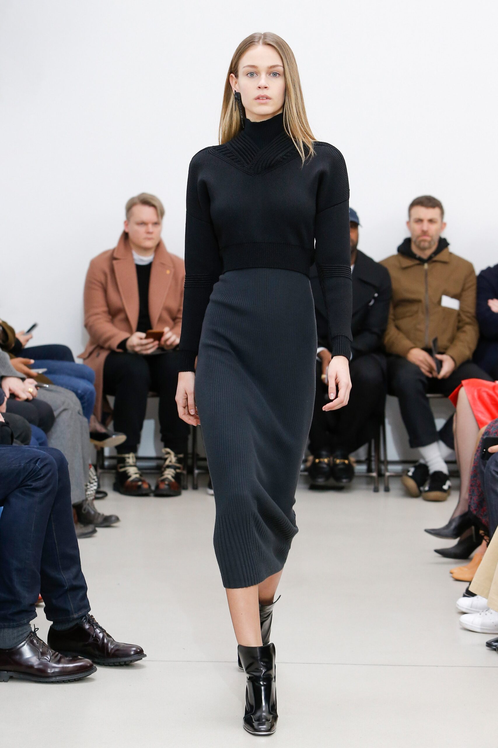 black fitted wool midi dress
