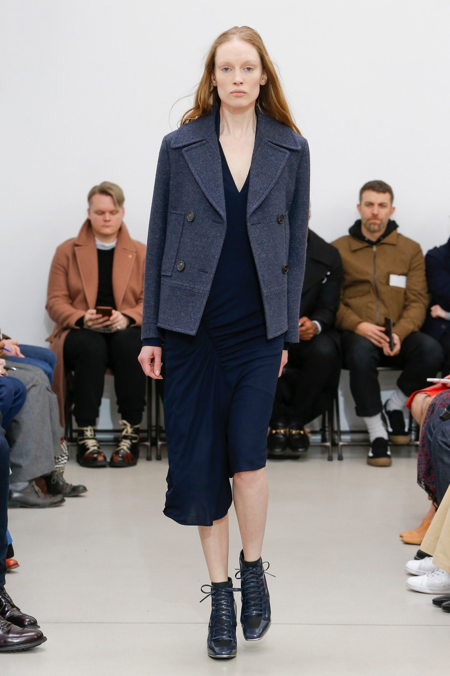 gray wool long-sleeve double-breasted structured jacket