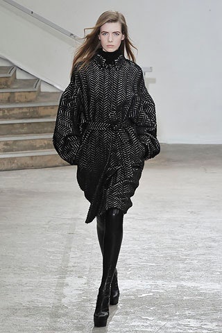 black relaxed wool coat