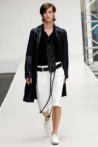 black leather long-sleeve relaxed buttoned coat