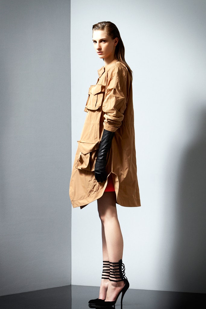 beige cotton long-sleeve collared relaxed pockets midi coat