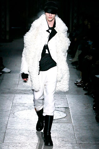 Ann Demeulemeester F/W 07 Menswear Look 85