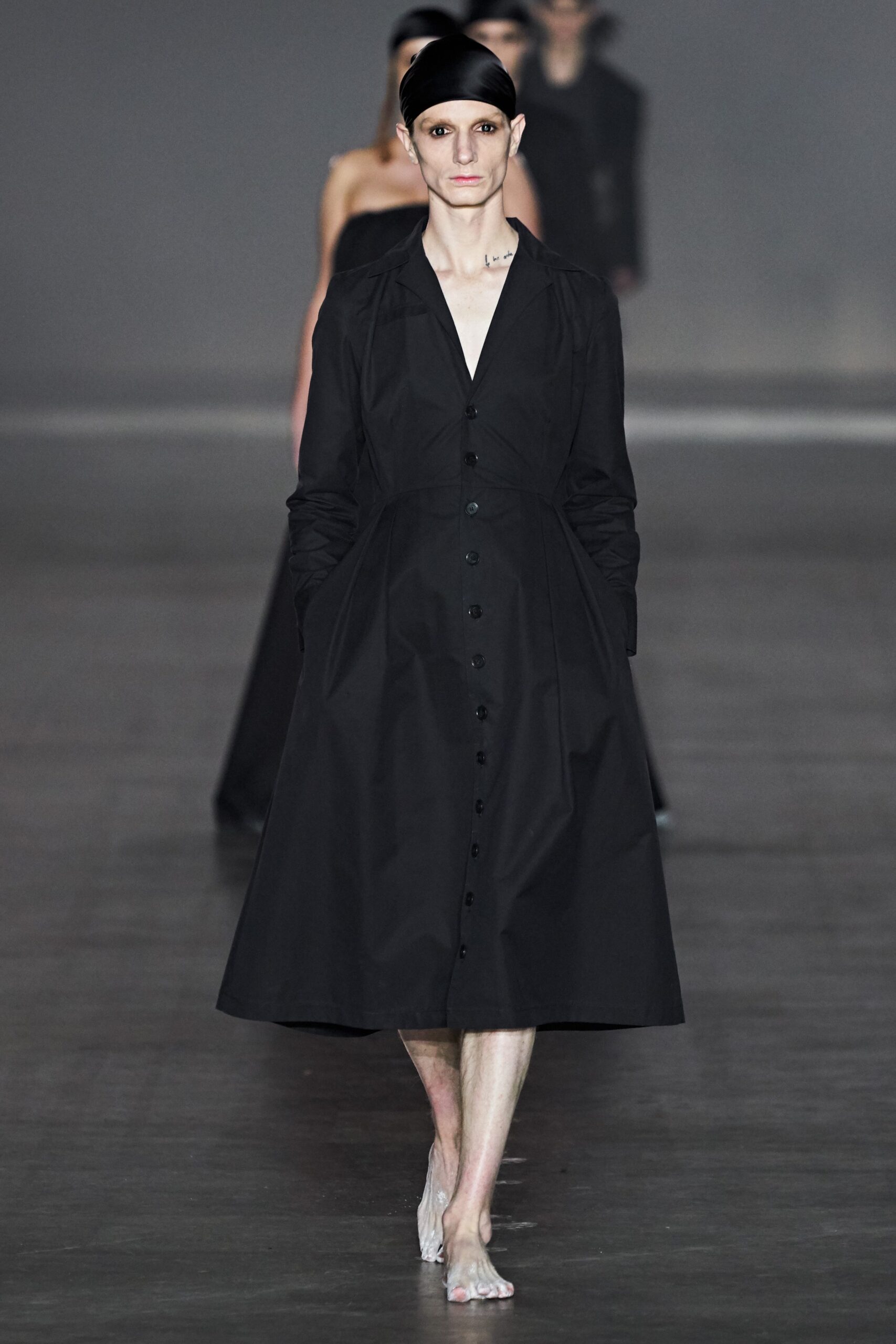 black cotton collared midi dress