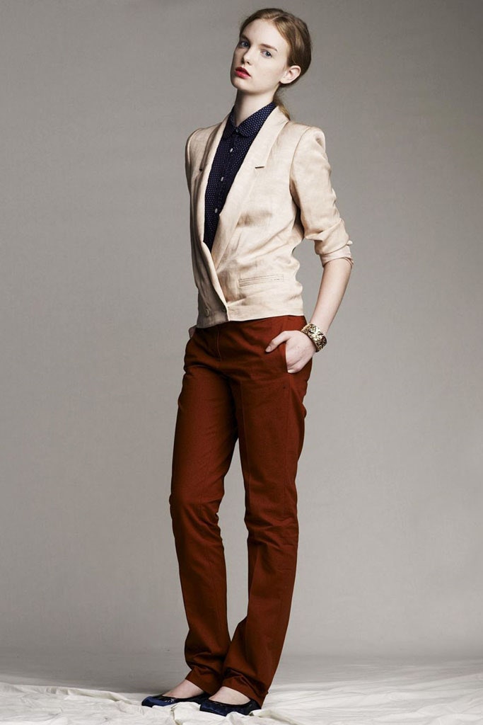 blue cotton long-sleeve collared fitted shirt