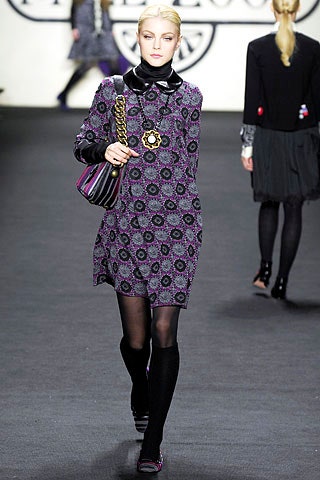 purple and black fitted dress