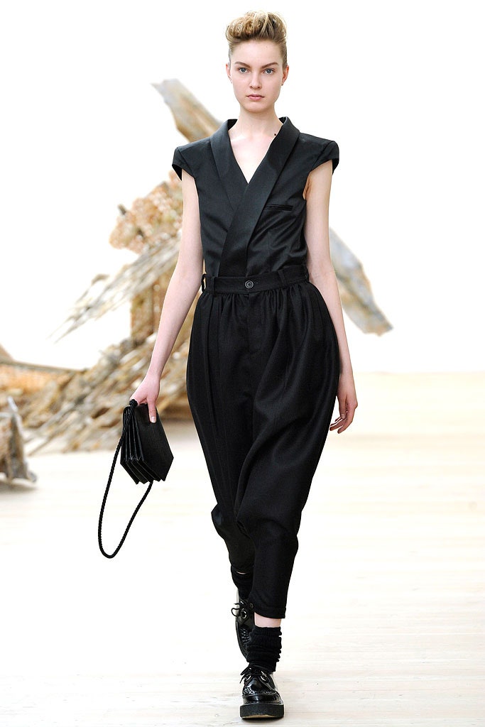 black silk sleeveless jumpsuit
