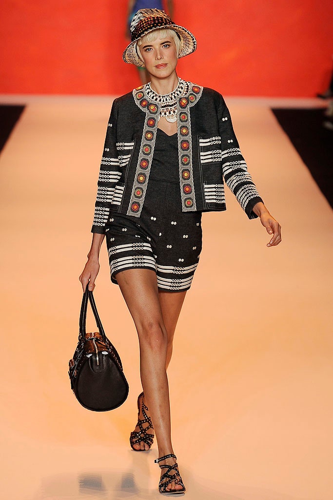 black and white fitted jacket with shorts