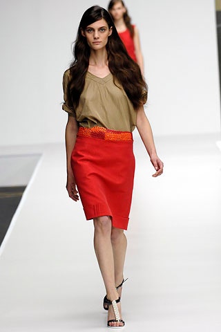 red cotton fitted straight-leg skirt
