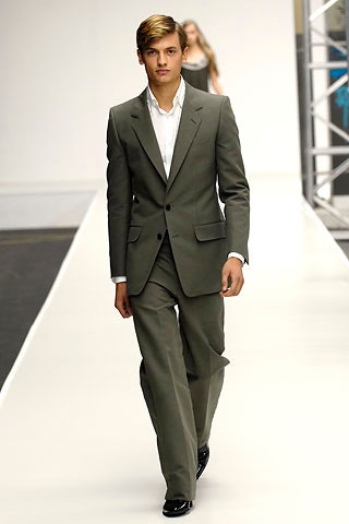 gray long-sleeve collared tailored buttoned straight-leg suit