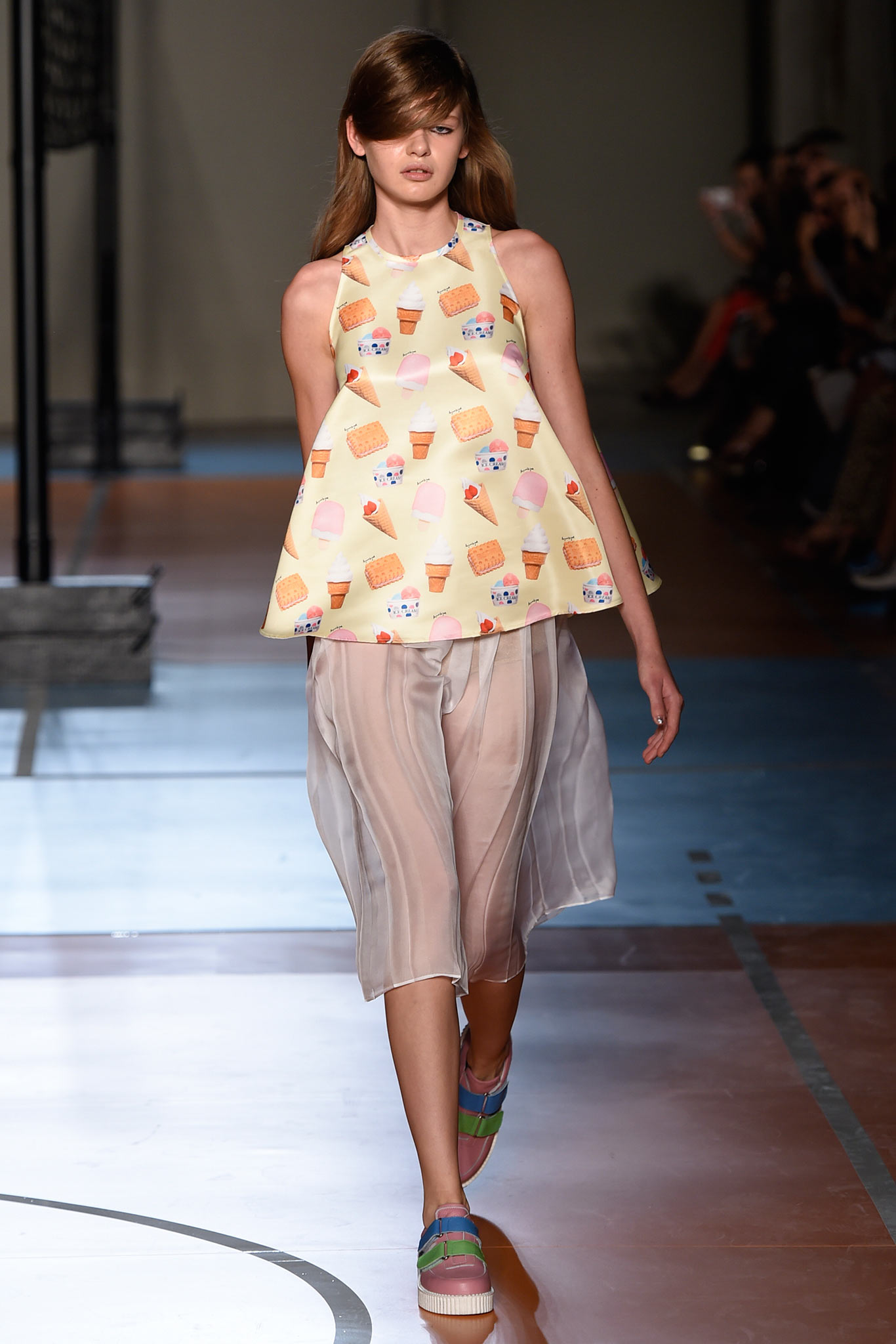 yellow cotton sleeveless high-neck relaxed printed top