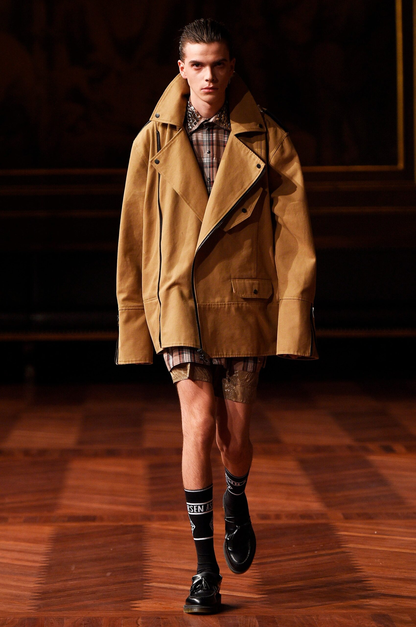 oversized brown leather jacket