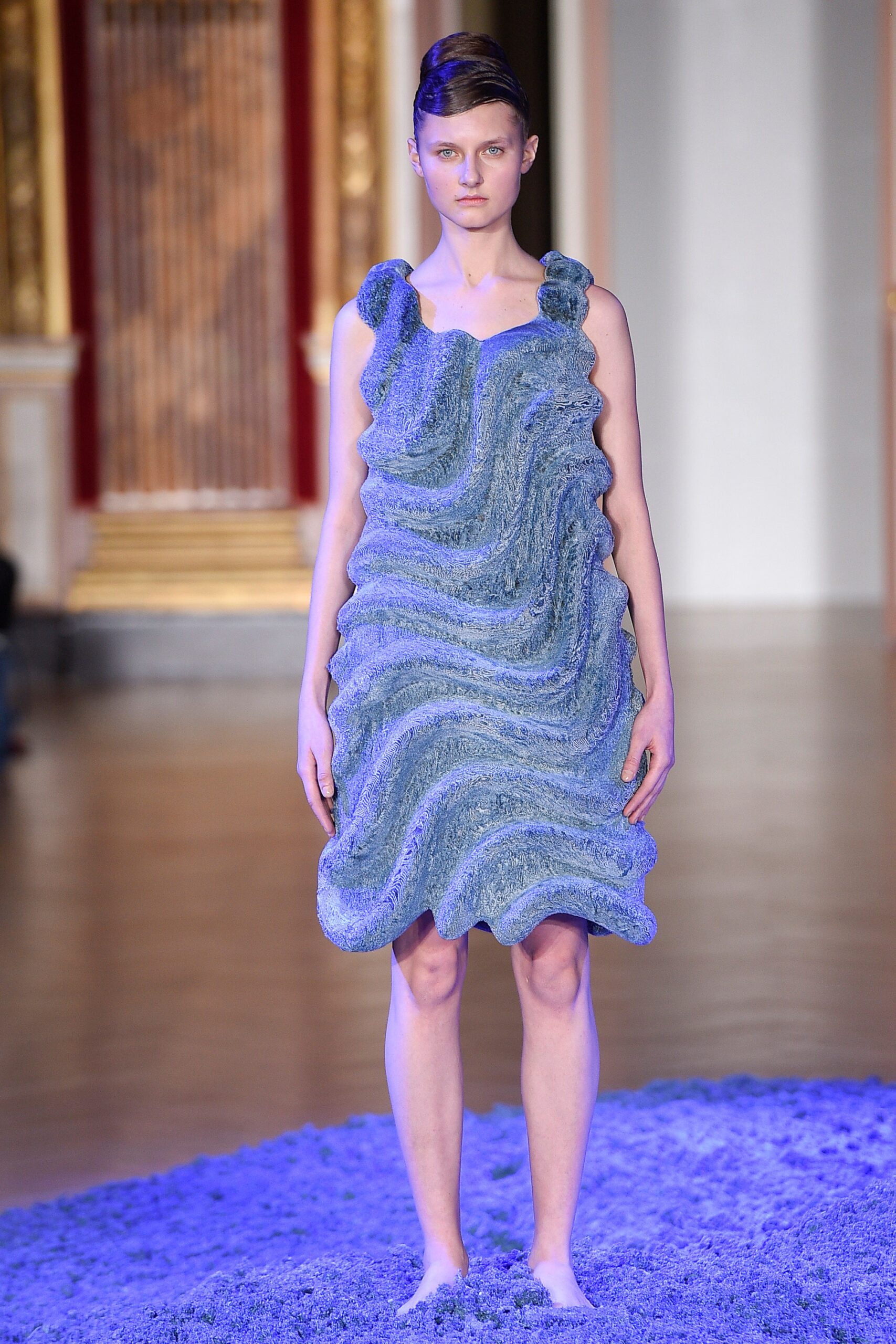 blue fitted sleeveless dress