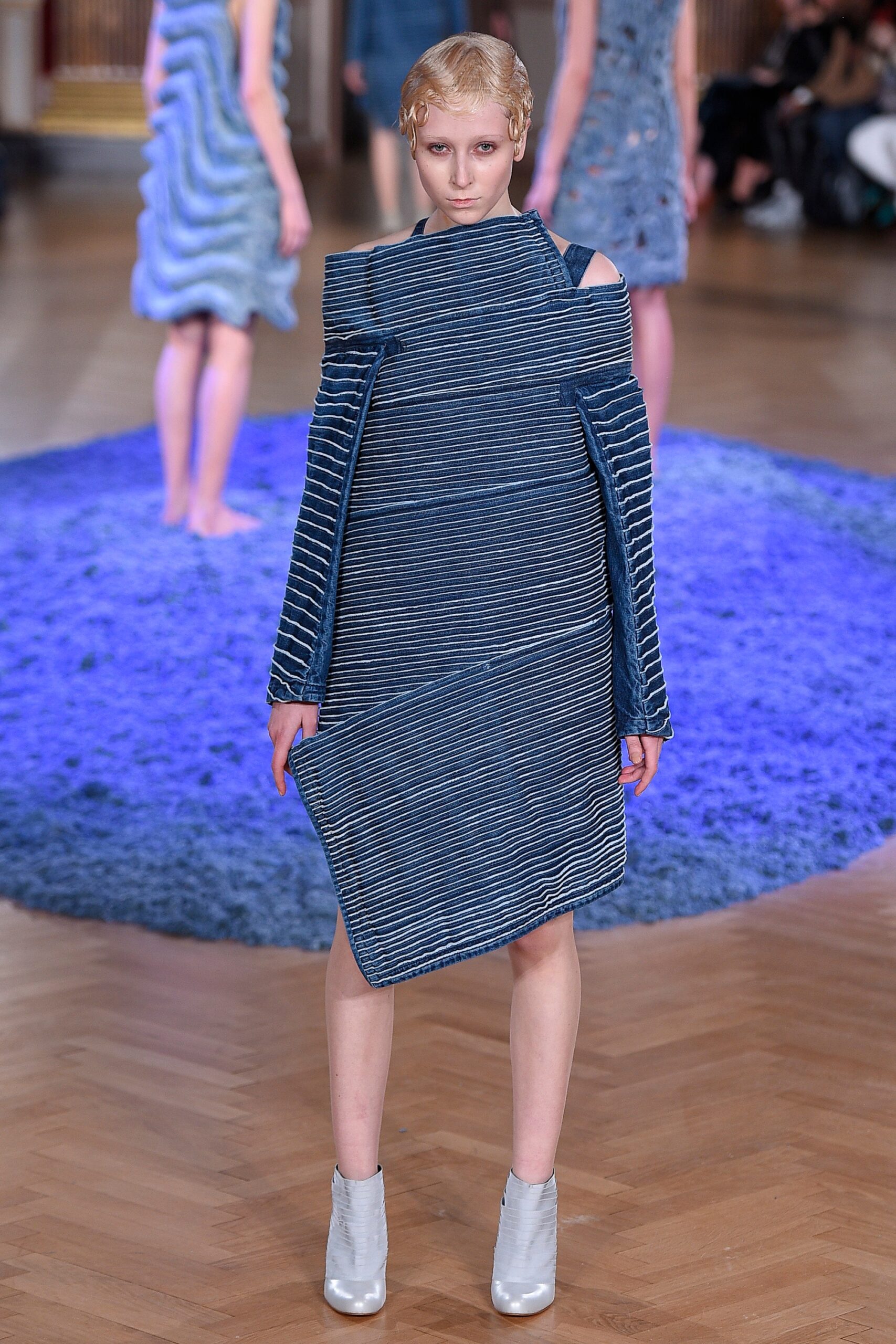blue relaxed asymmetric dress
