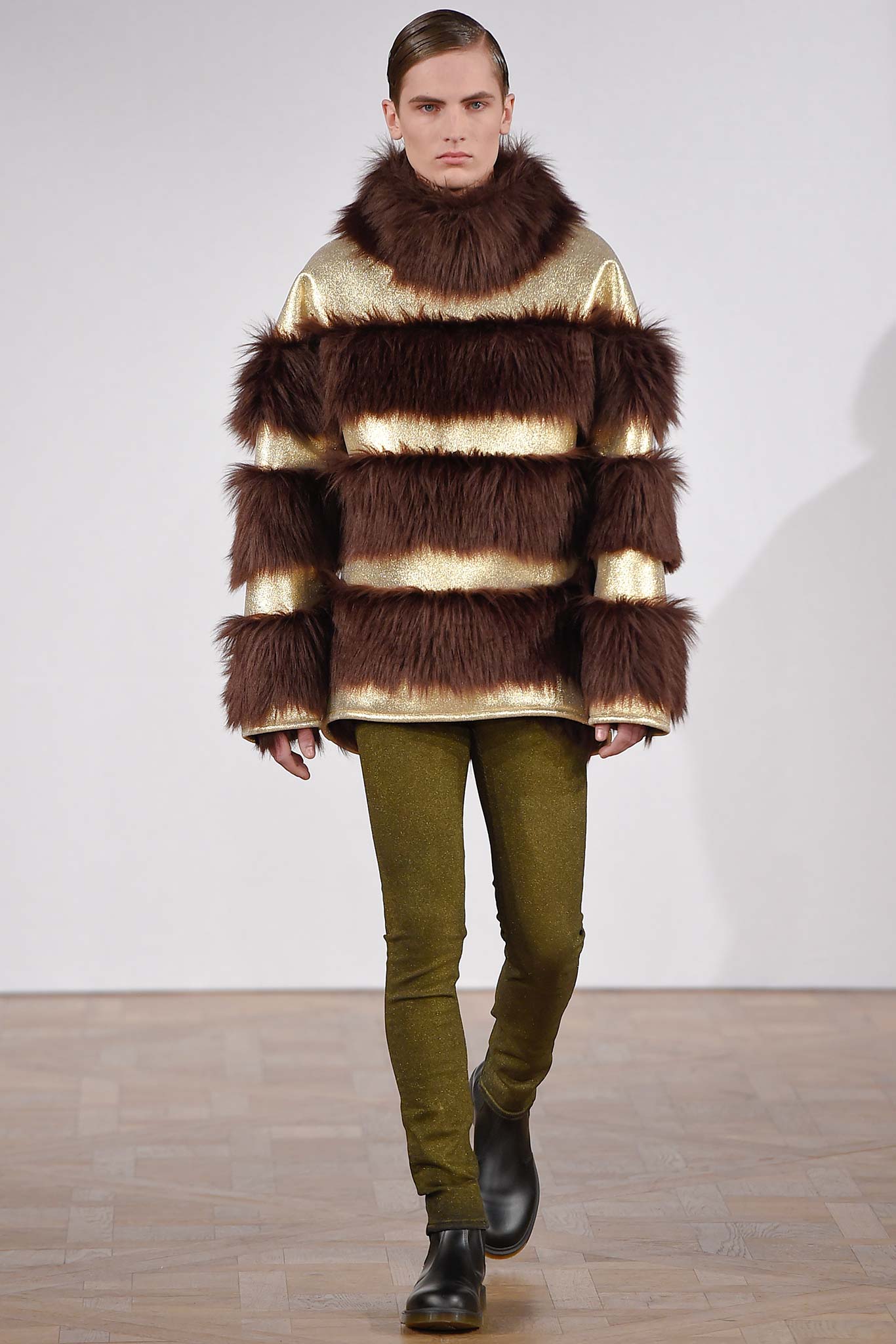 gold fur long-sleeve high-neck relaxed layered shiny coat