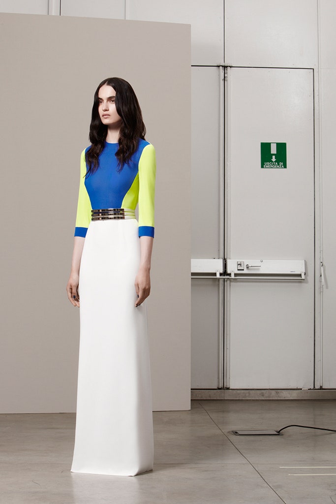 color-blocked fitted gown