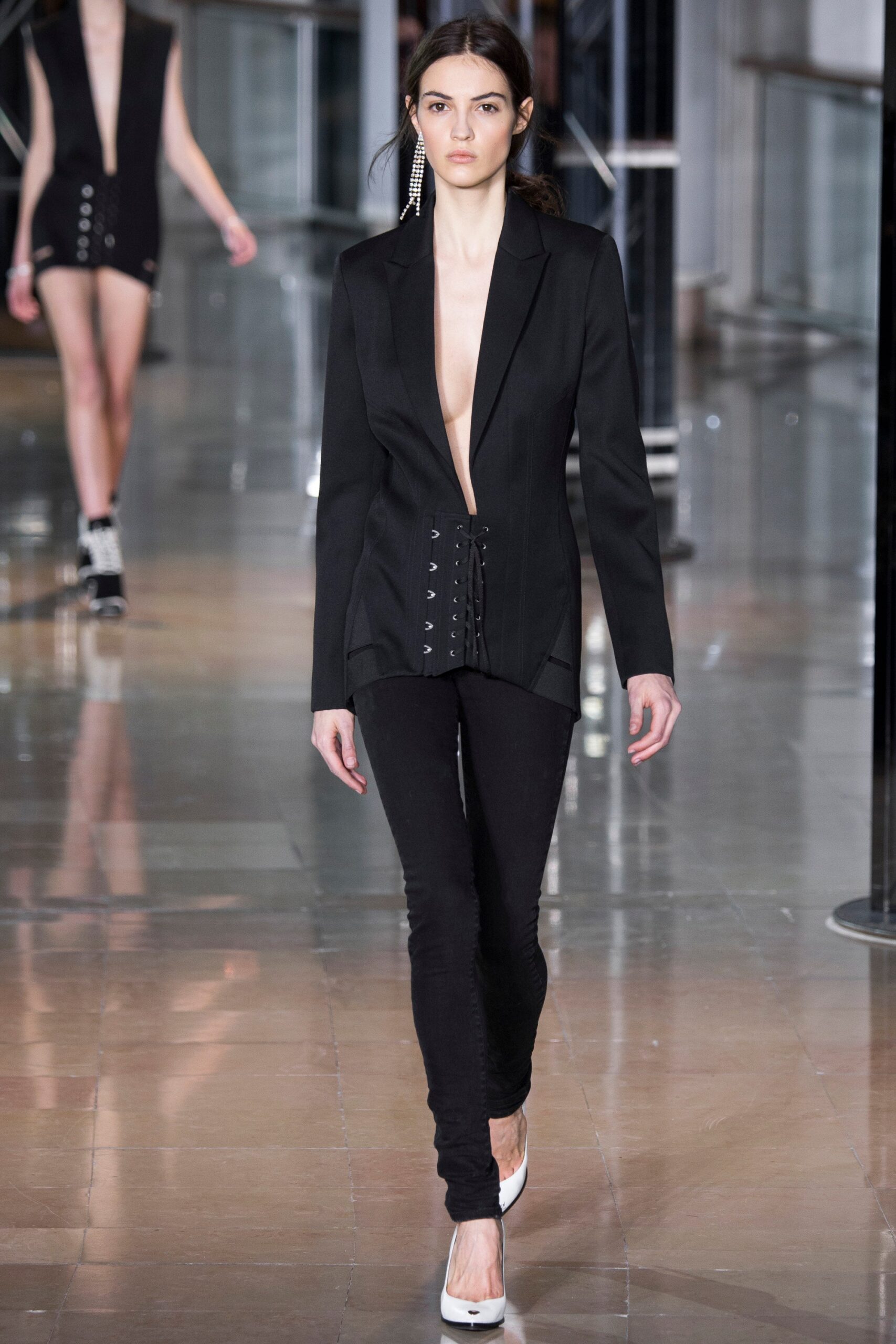 Anthony Vaccarello Fall 2016 Ready-to-Wear
