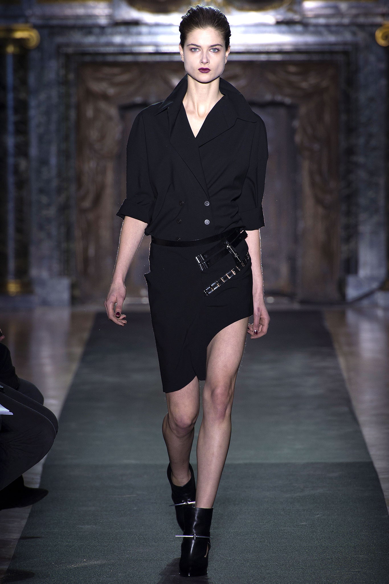 black fitted asymmetric dress