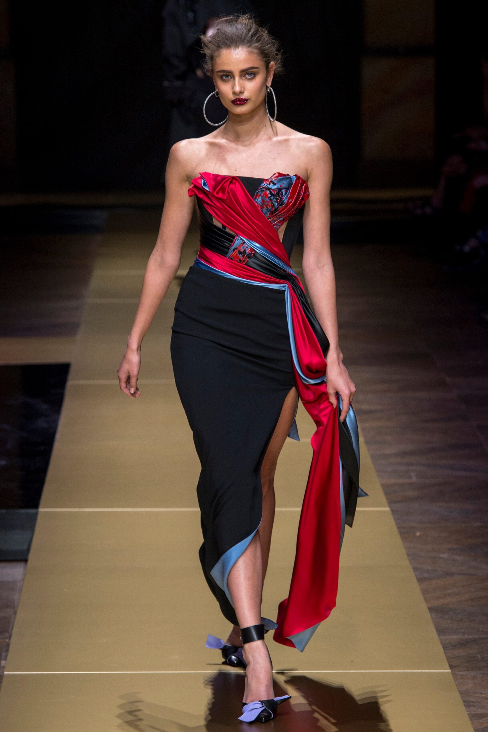 fitted black and red dress