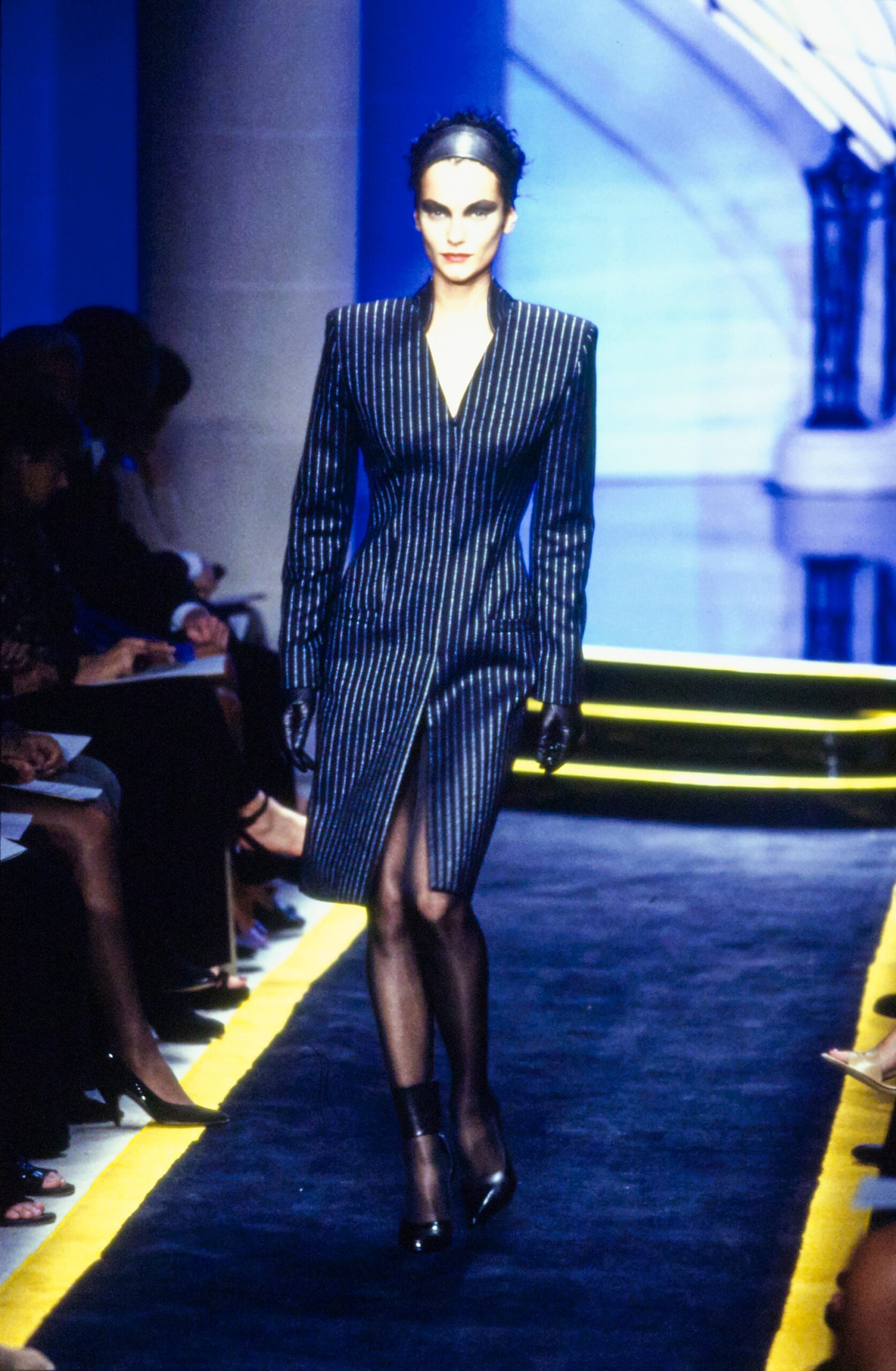 Atelier Versace F/W 97 Couture Look 6