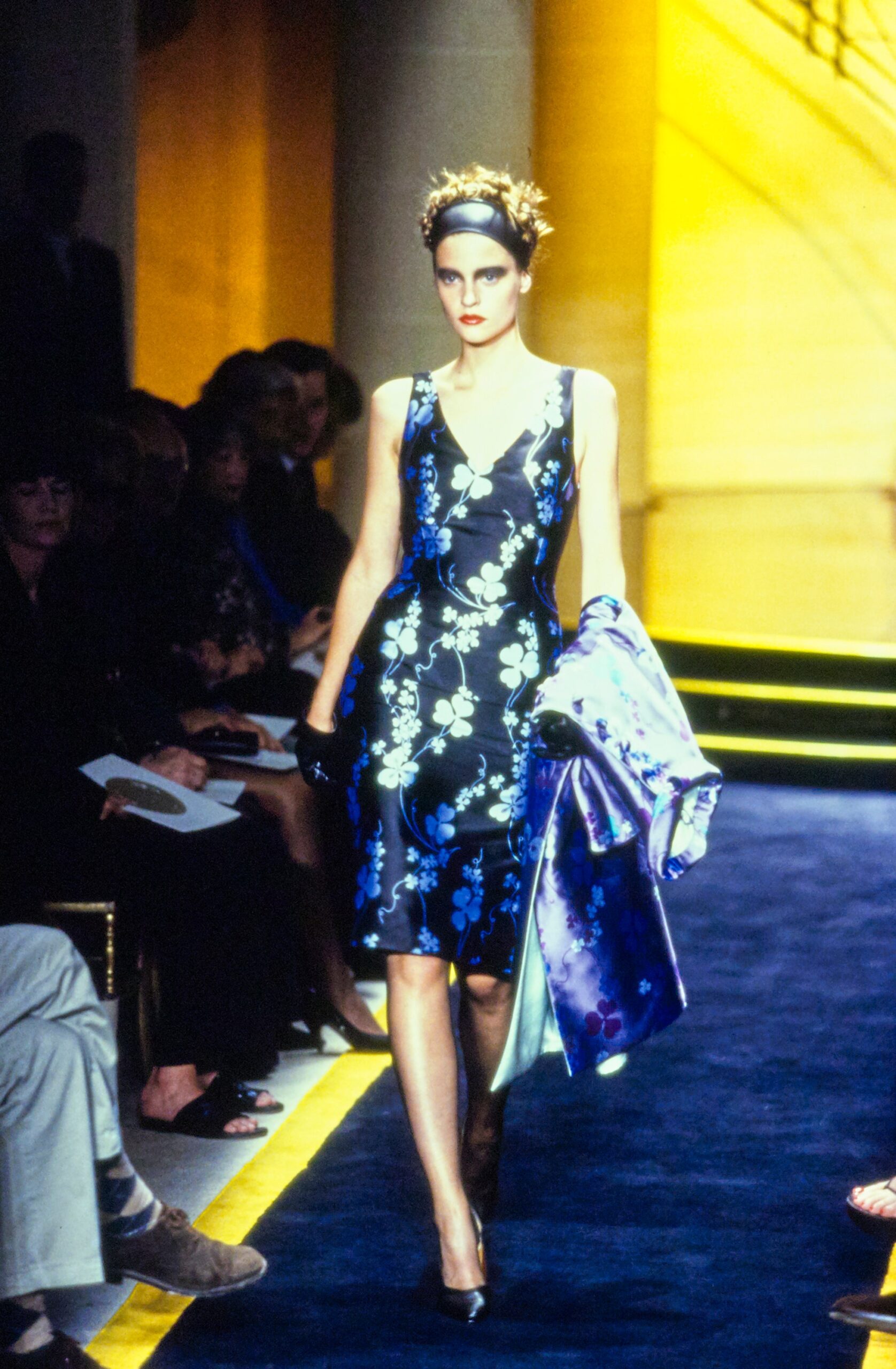 Atelier Versace F/W 97 Couture Look 8