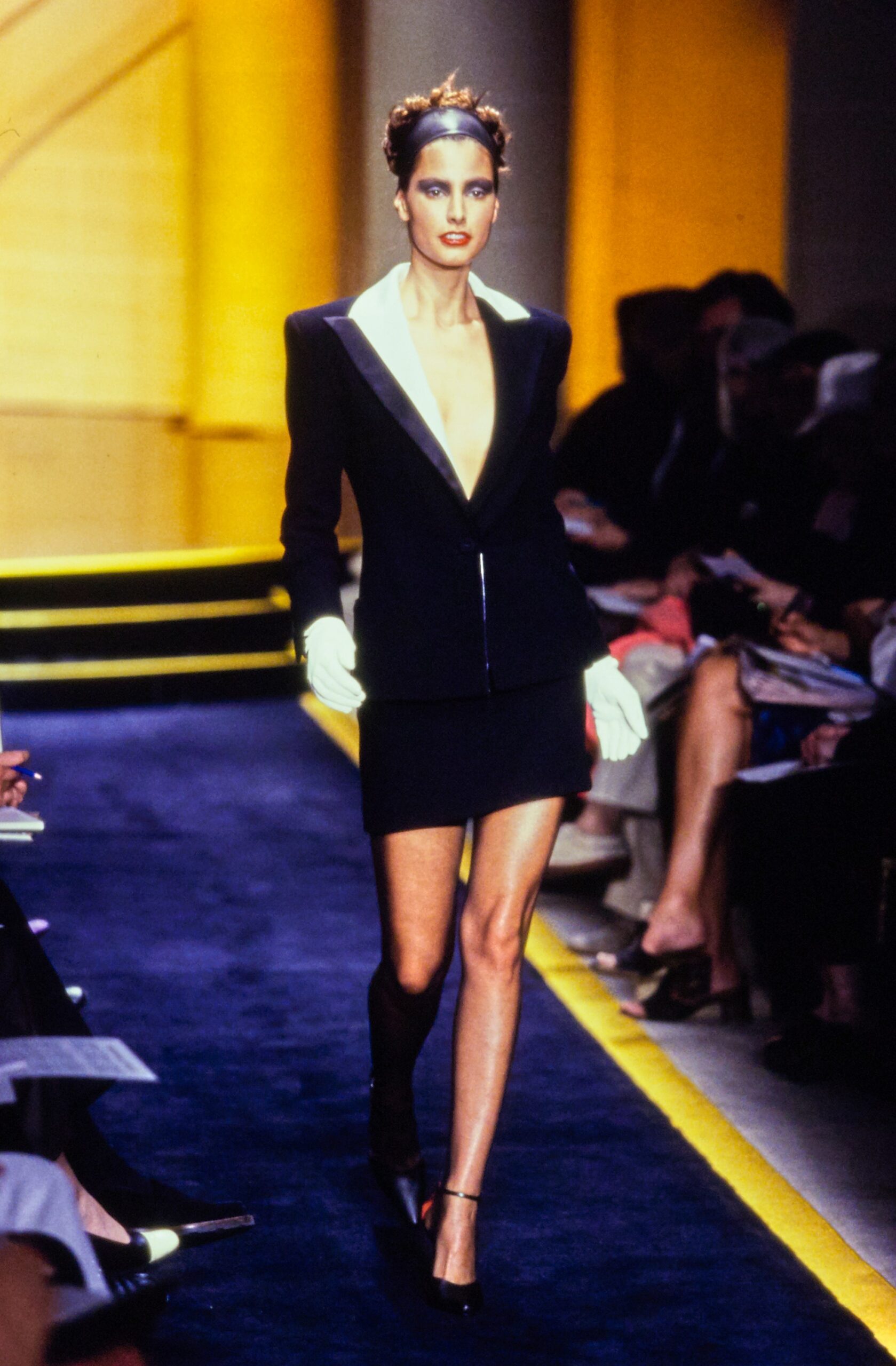 Atelier Versace F/W 97 Couture Look 11