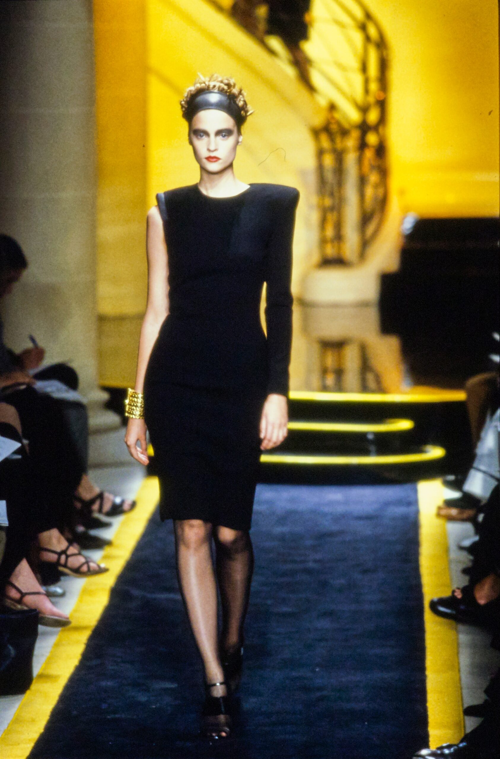 Atelier Versace F/W 97 Couture Look 18