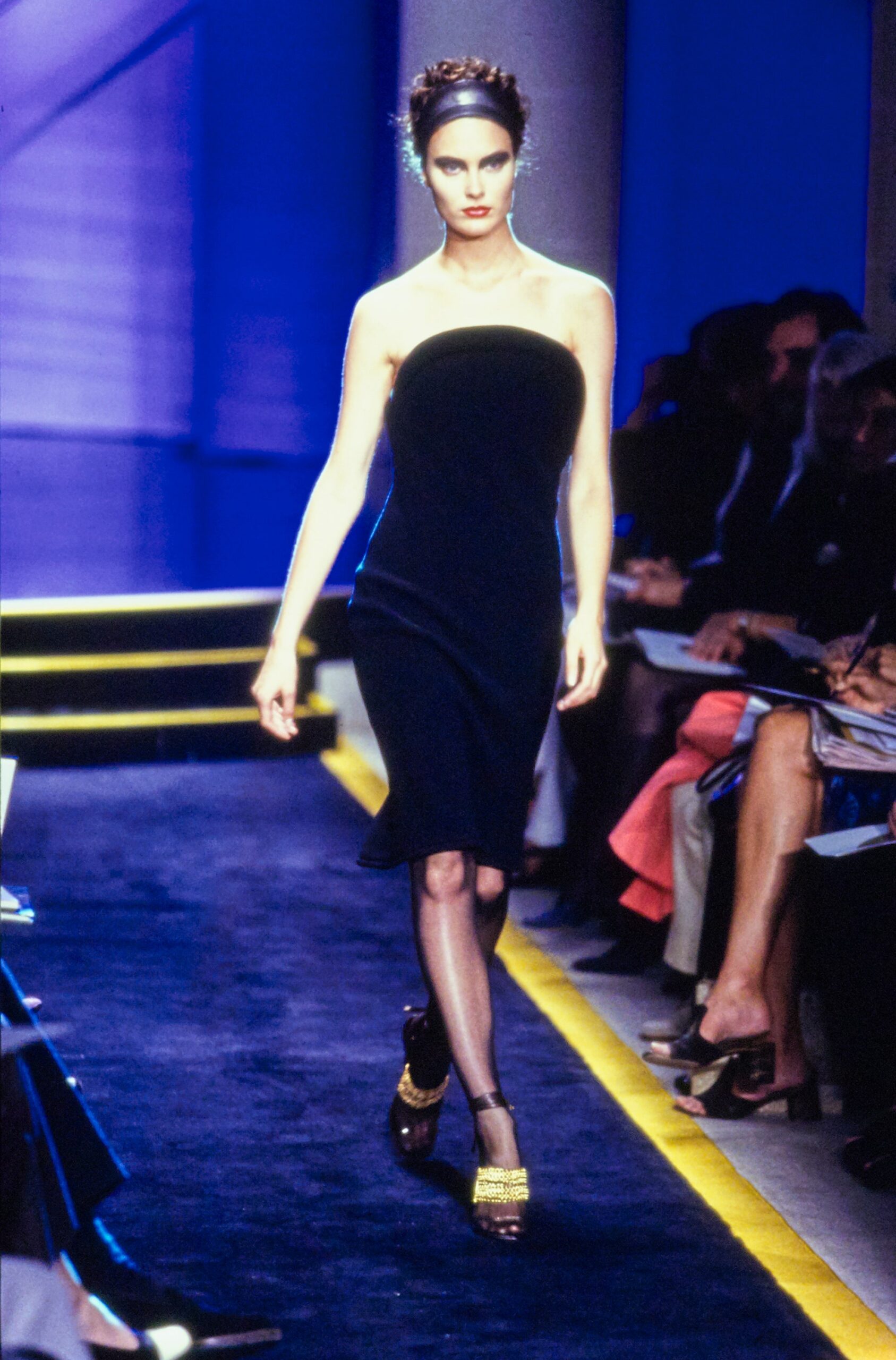 Atelier Versace F/W 97 Couture Look 21