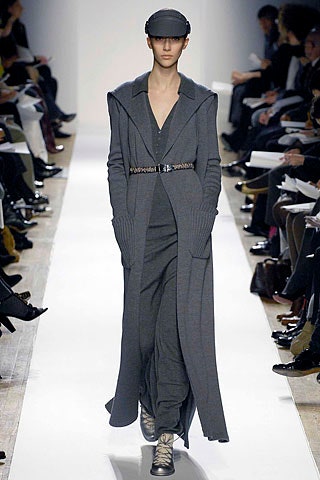 gray wool long-sleeve collared fitted belted pockets coat