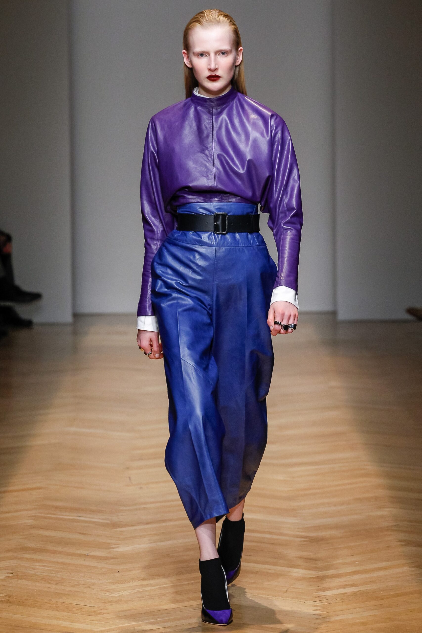 purple leather long-sleeve collared fitted top