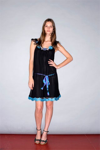 black relaxed sleeveless dress