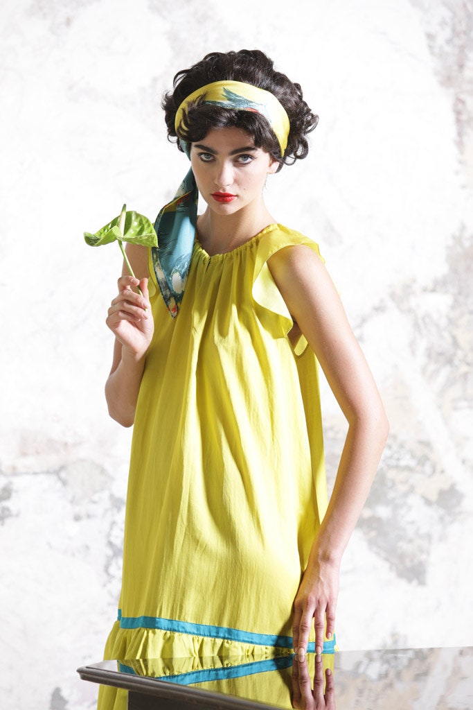 yellow relaxed sleeveless dress