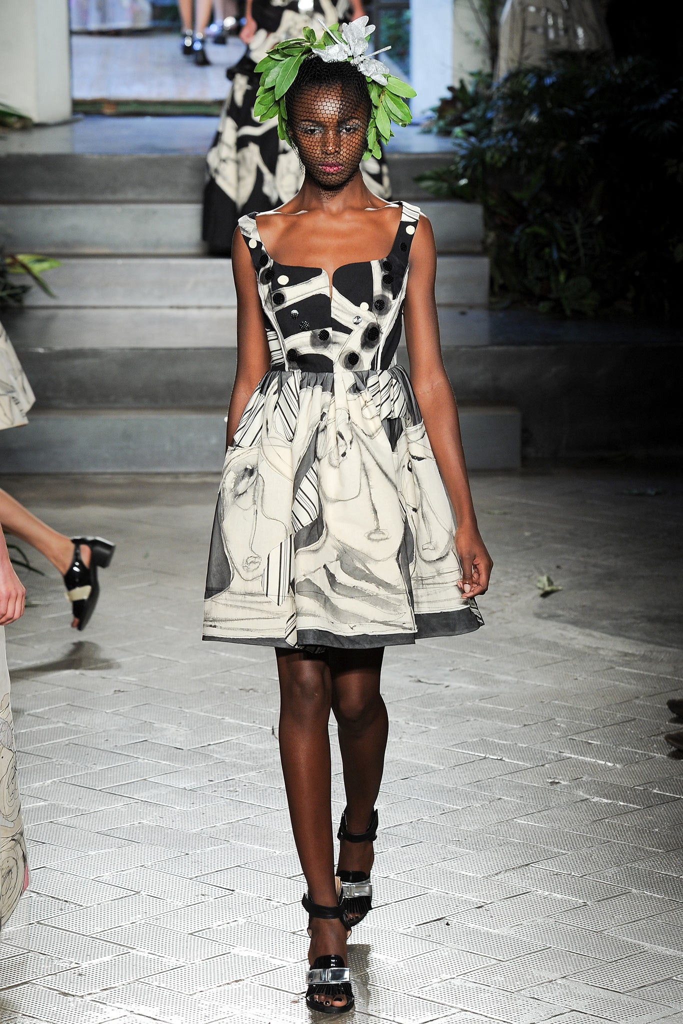 black and white printed mini dress
