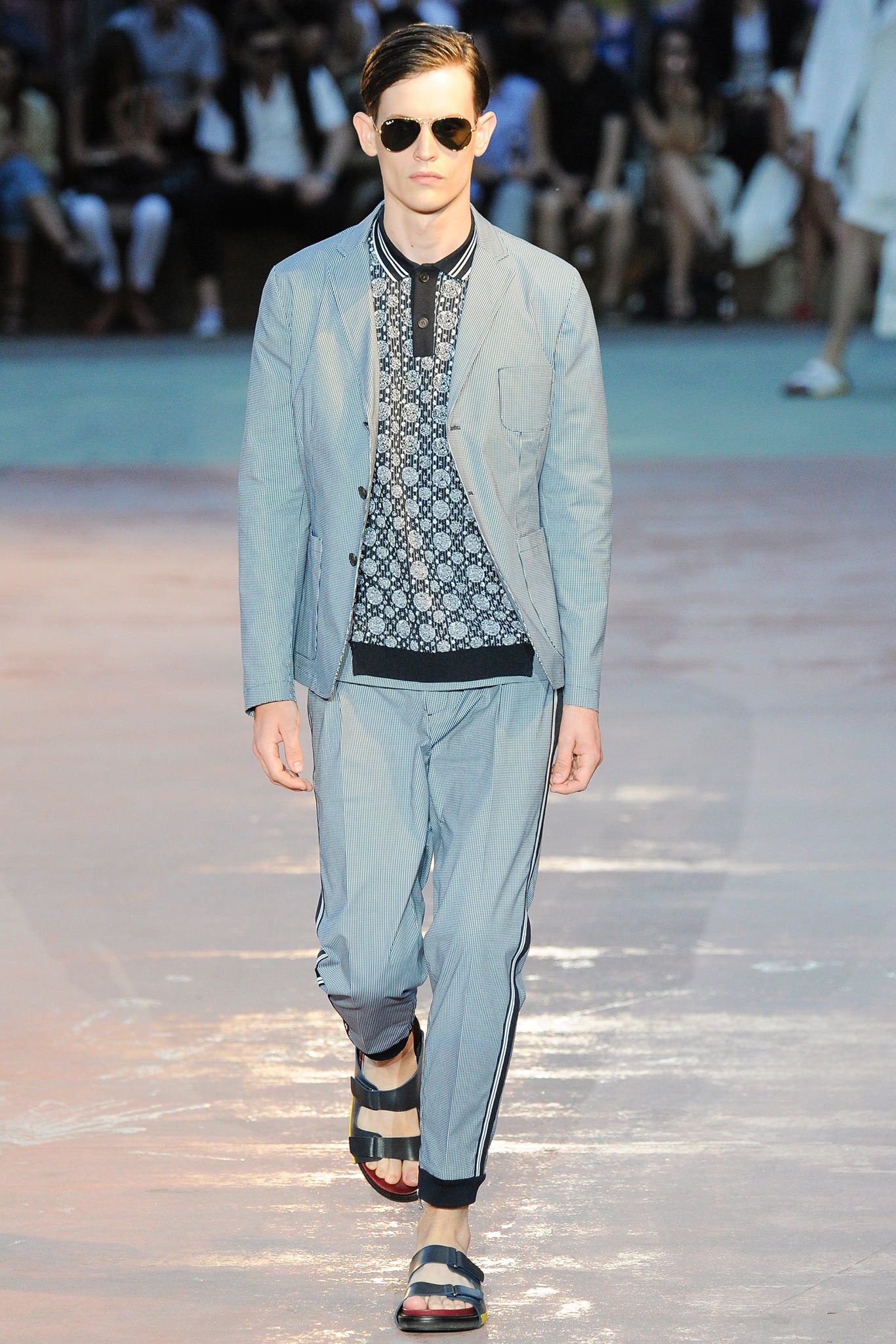 blue cotton long-sleeve collared tailored buttoned suit