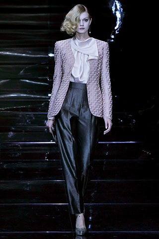 pink silk long-sleeve collared tailored textured blazer