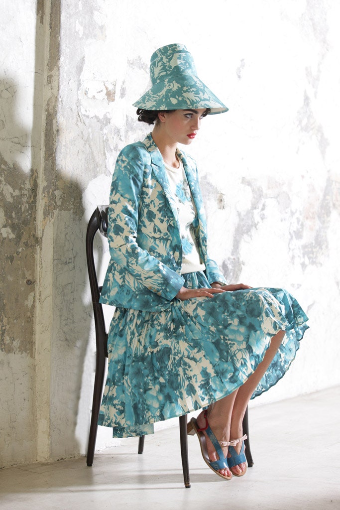 blue cotton relaxed tiered floral midi skirt