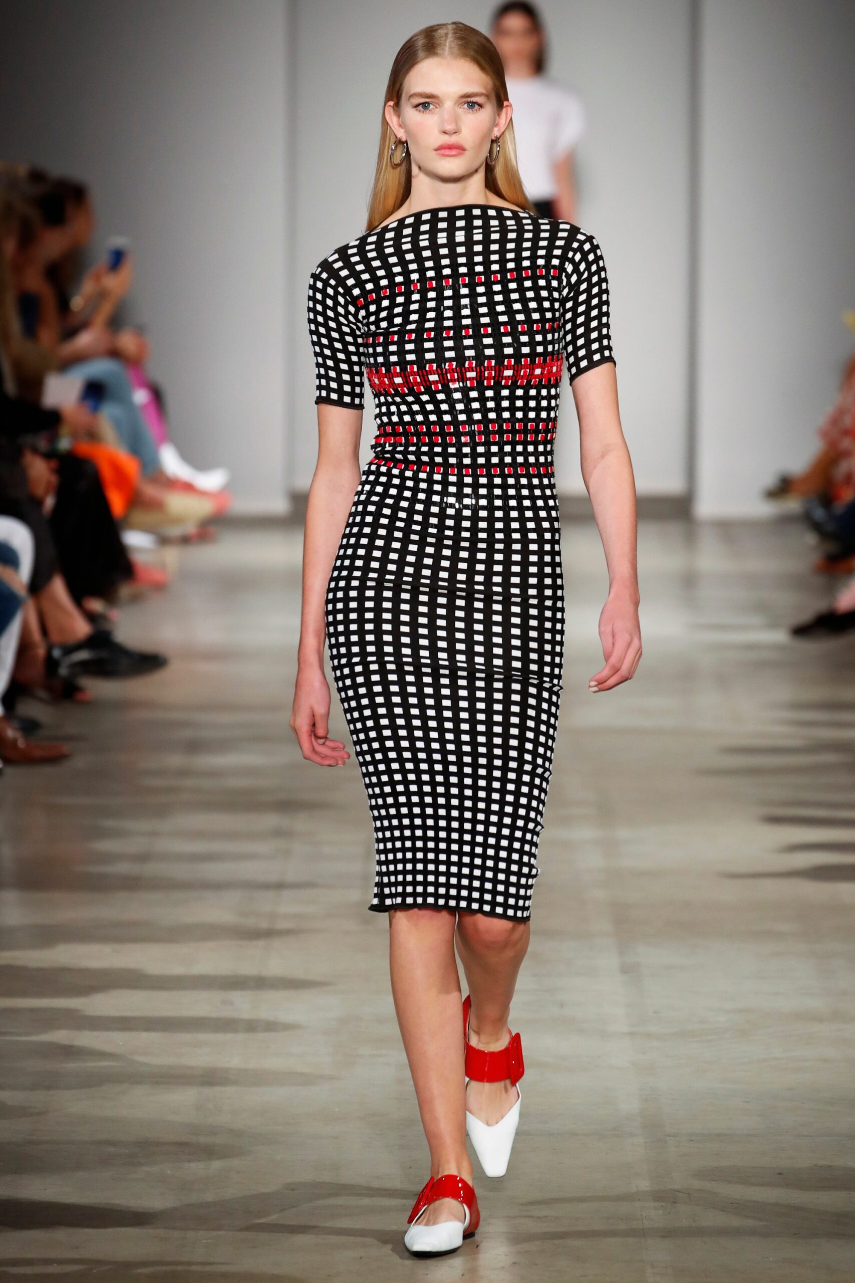 fitted black and white printed midi dress