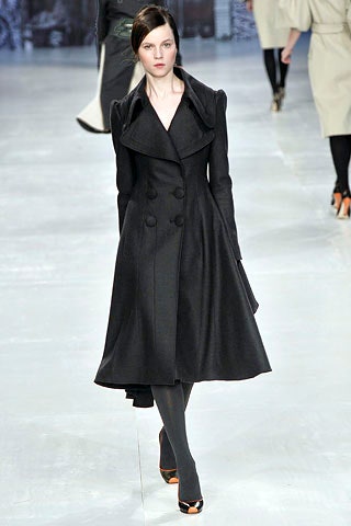 fitted black wool coat