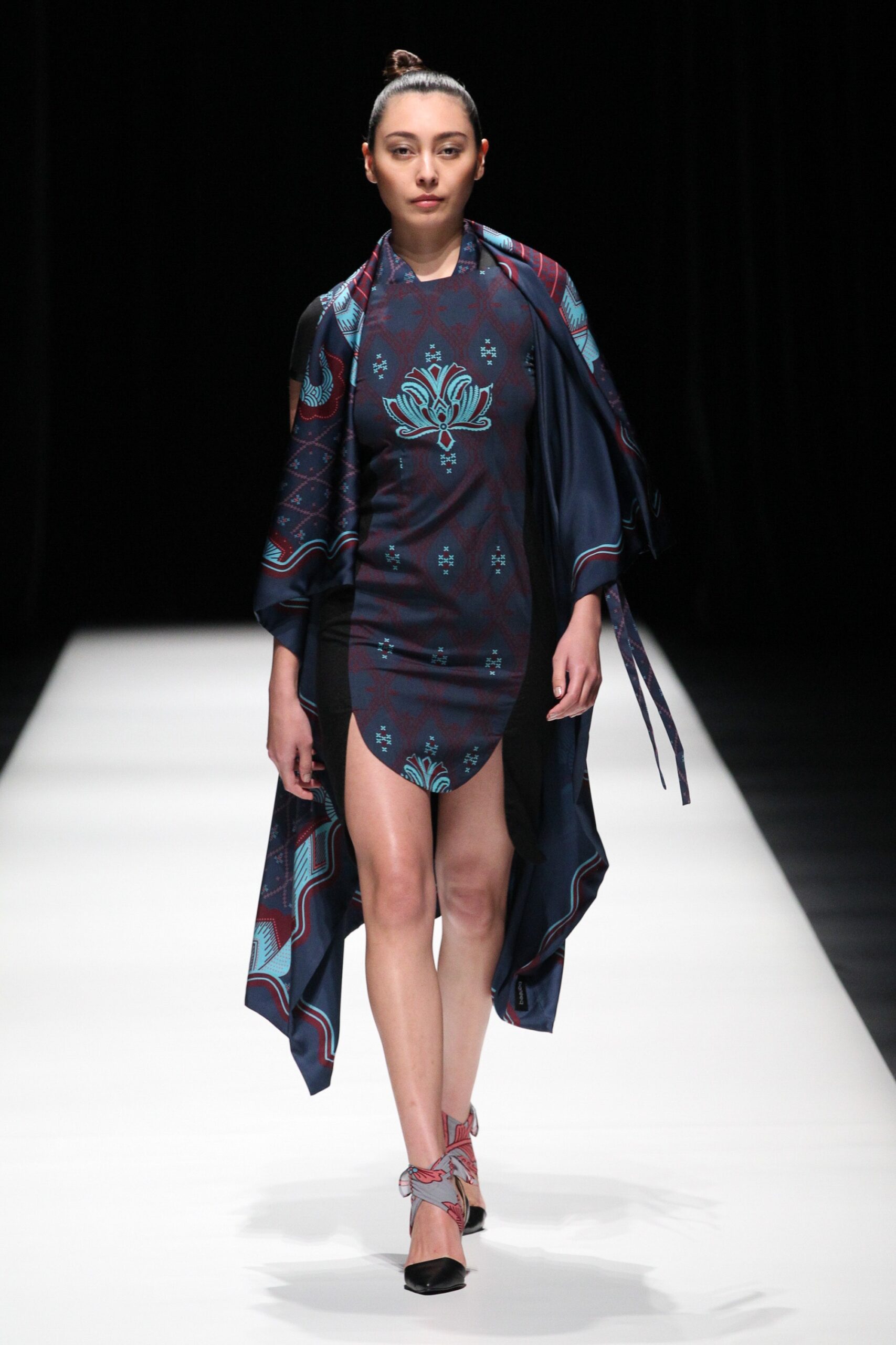 blue printed mini dress with cape