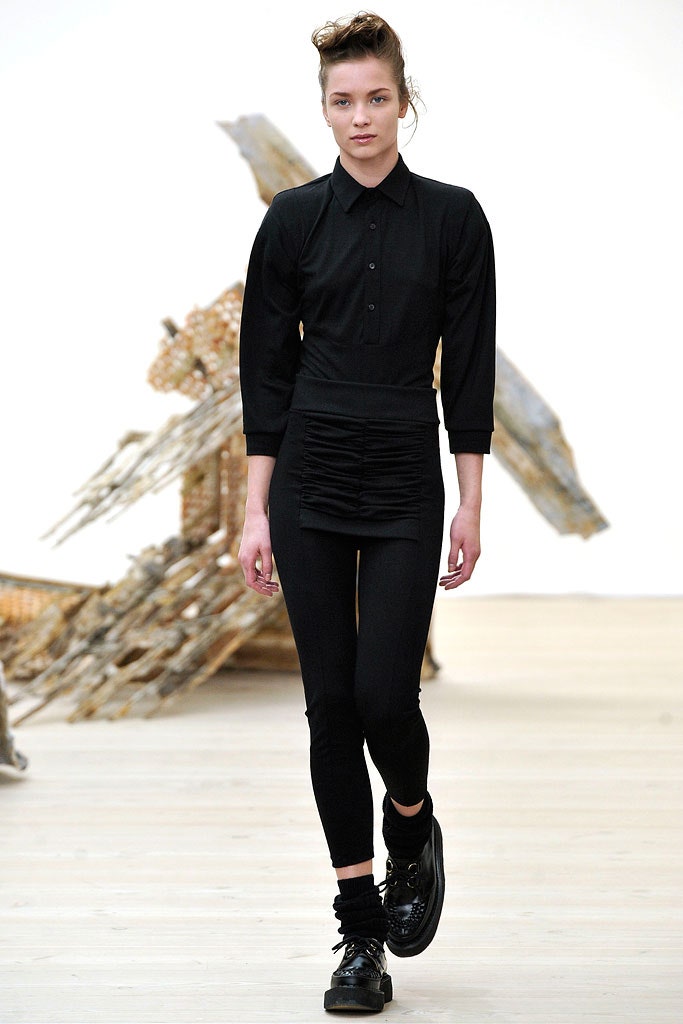 black fitted shirt and leggings