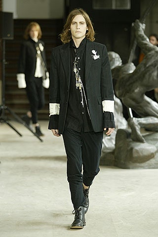 Ann Demeulemeester S/S 06 Menswear Look 250