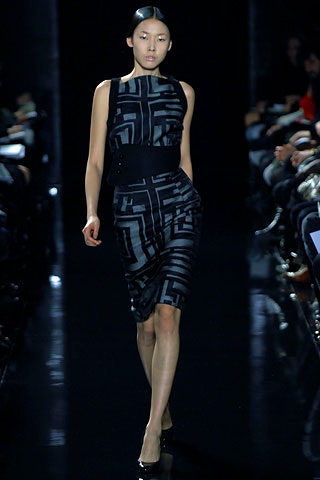 black printed sleeveless dress