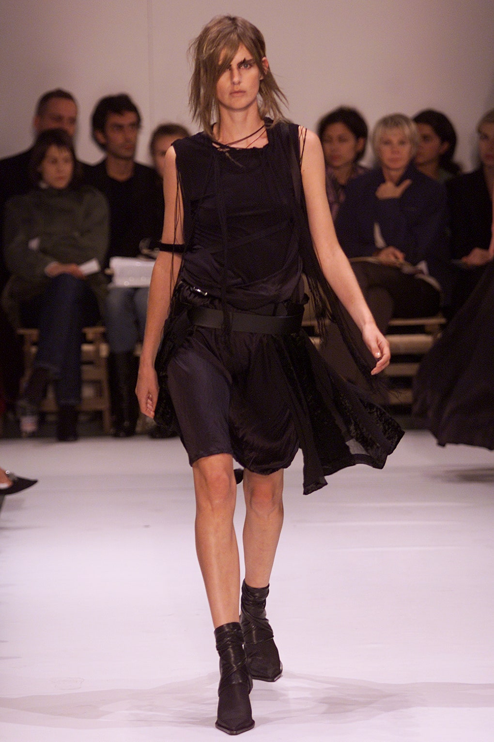 Ann Demeulemeester S/S 02 Look 264