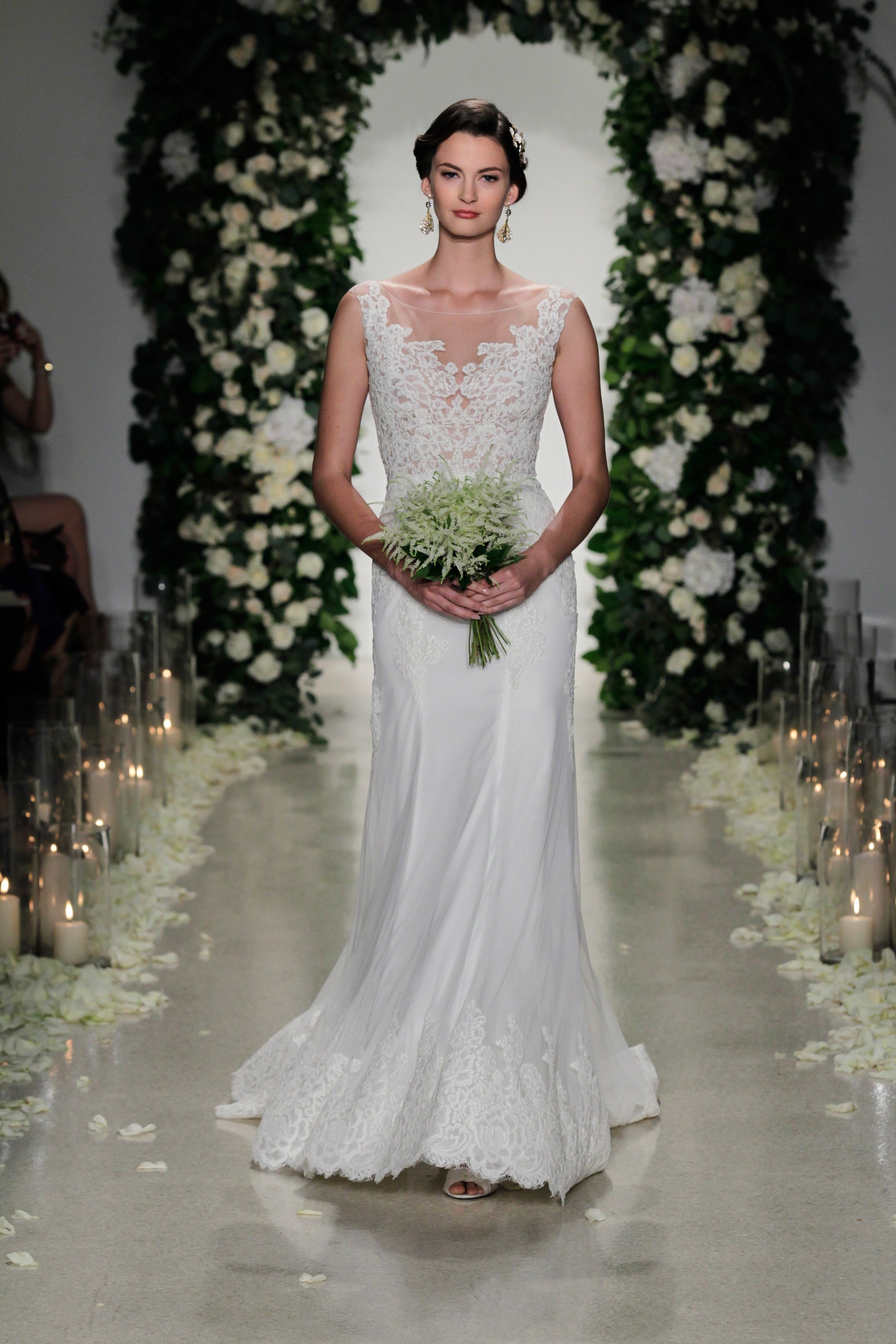 white lace sleeveless gown