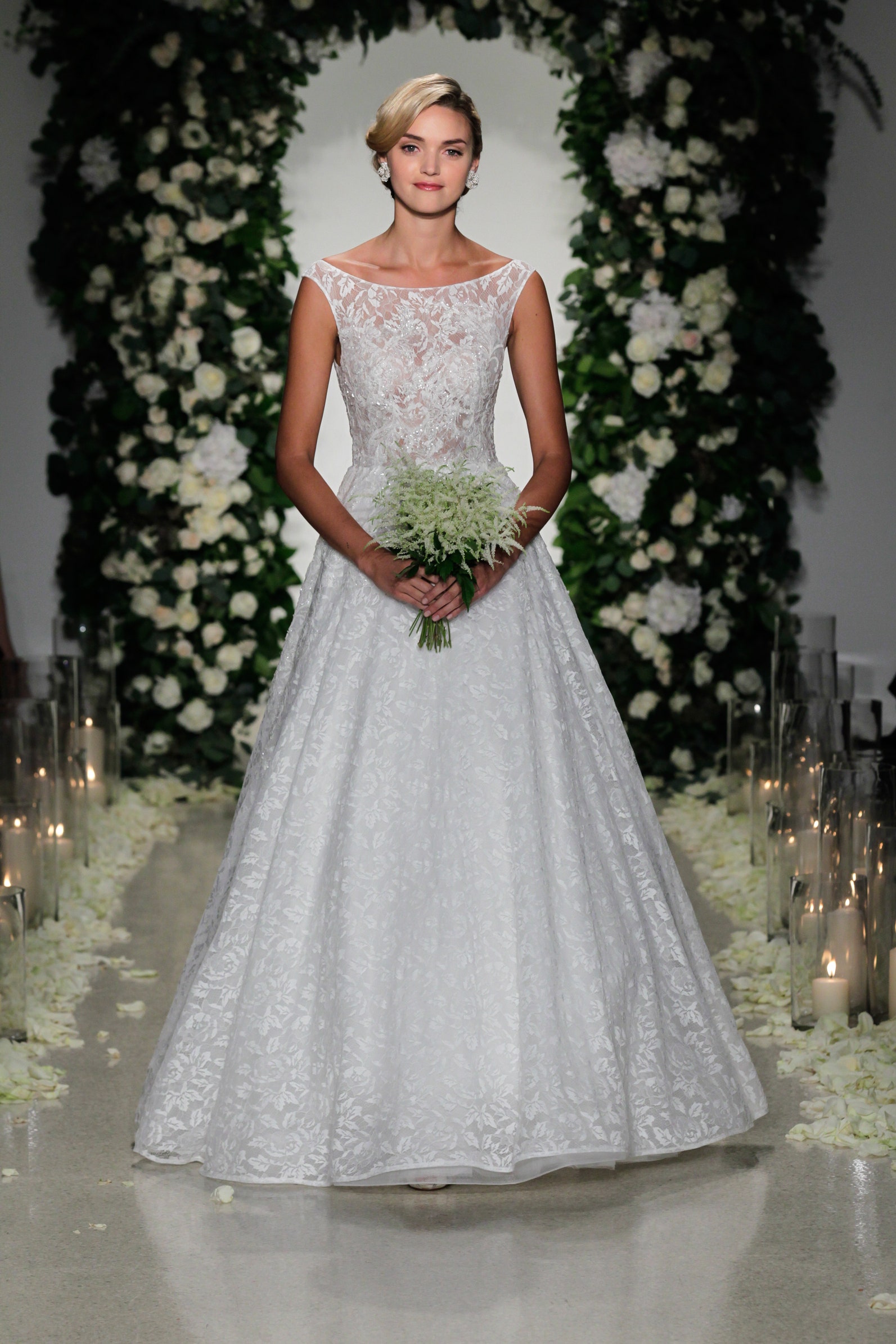 white lace sleeveless gown