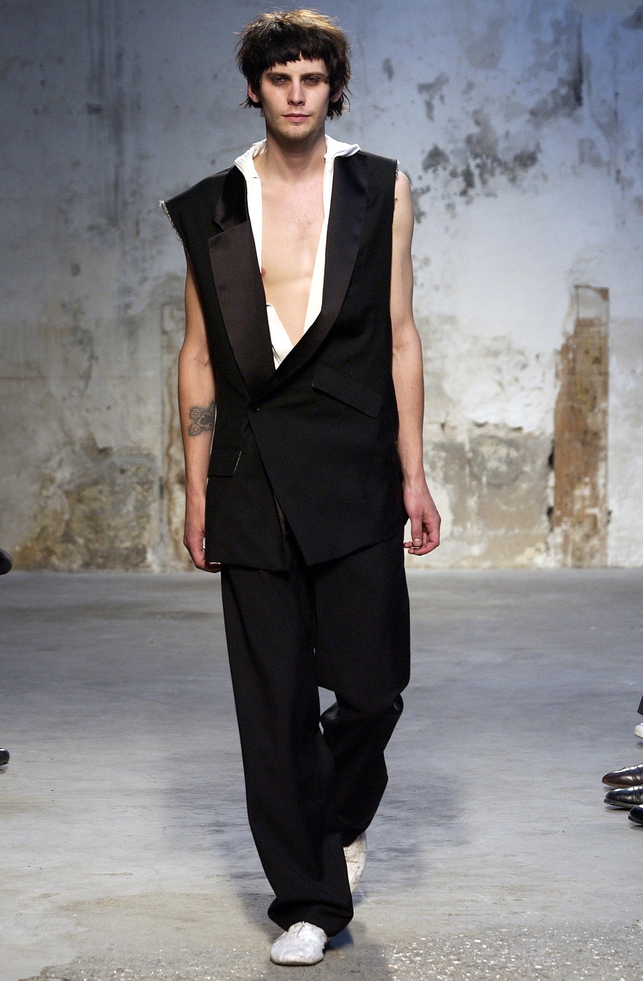 black relaxed suit with pants