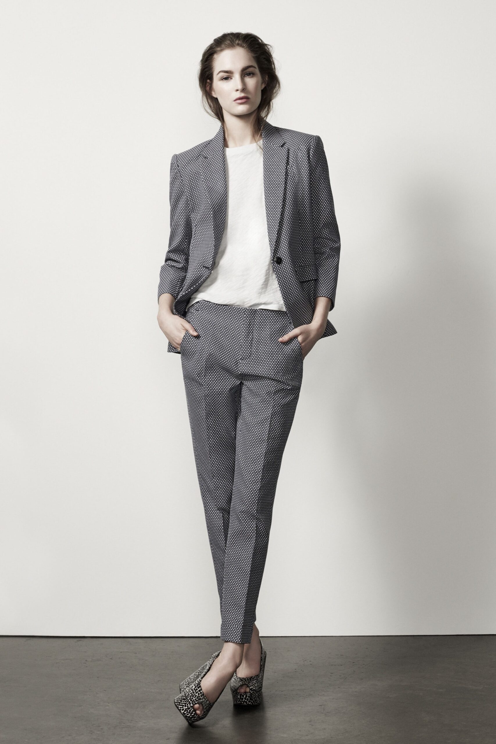 tailored black and white blazer outfit