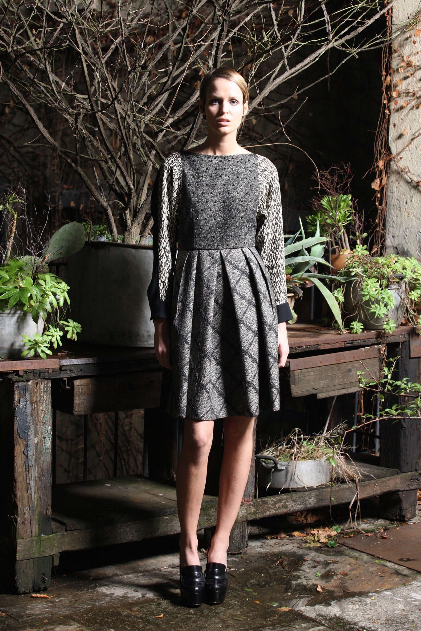 black gray pleated midi dress