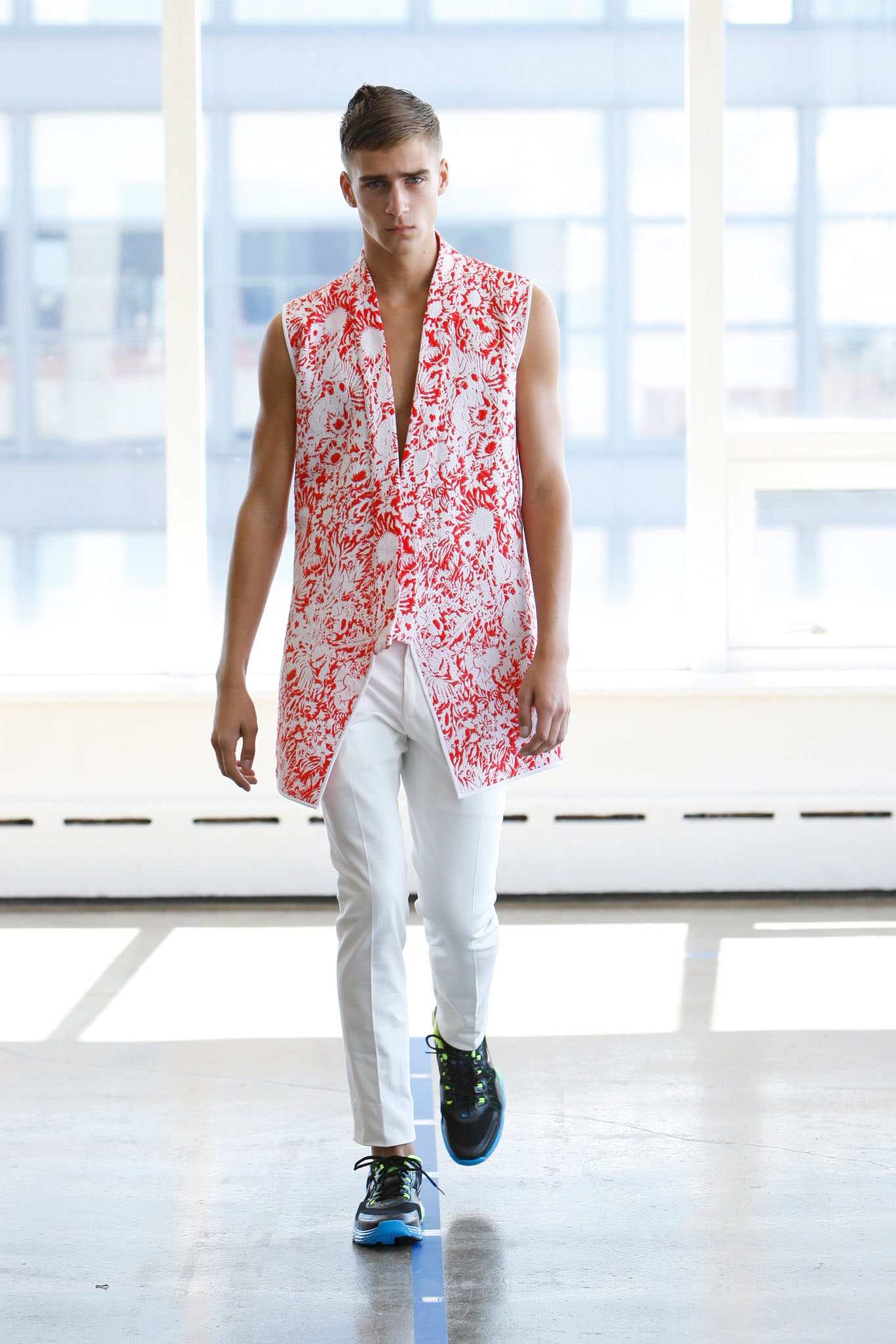 red cotton sleeveless v-neck relaxed printed shirt